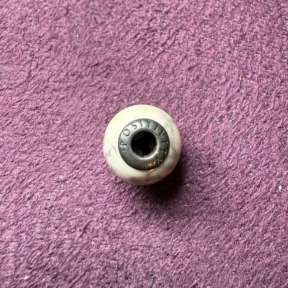 RETIRED Pandora ESSENCE - Positivity Charm - Picture 3 of 4